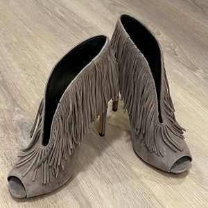 VINCE CAMUTO SUEDE BOOTIES